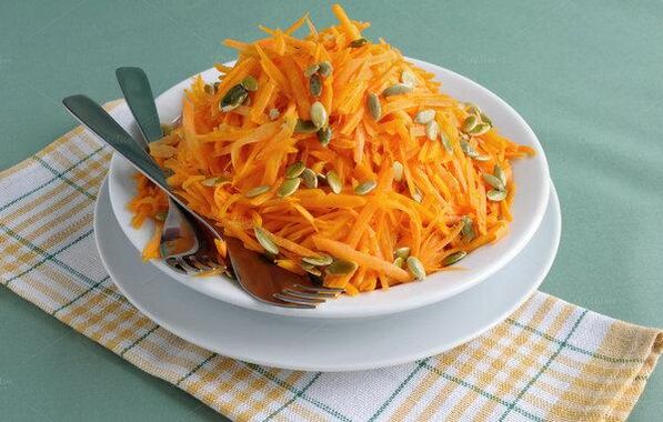 Ensalada otoño basada en semillas de calabaza ayuda de prostatitis